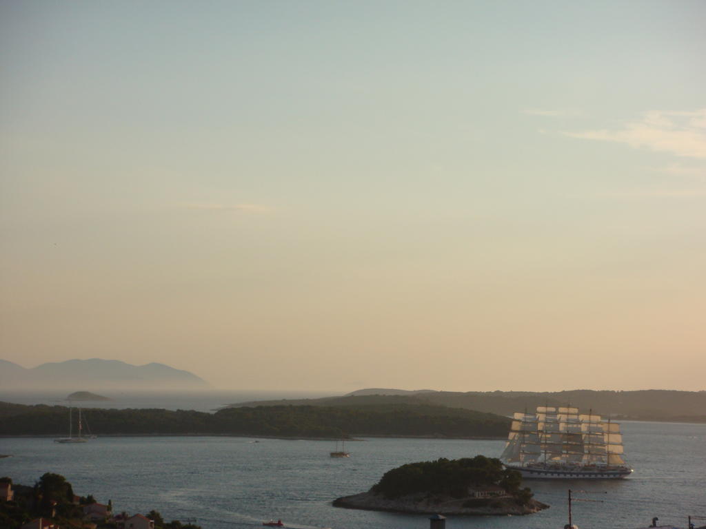 Apartments Topo Hvar Town Exteriör bild